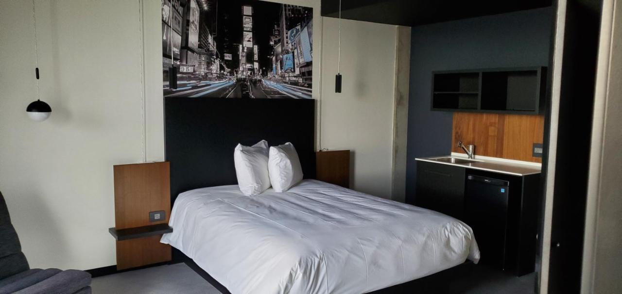 Grand Times Hotel Laval - Centropolis Luaran gambar